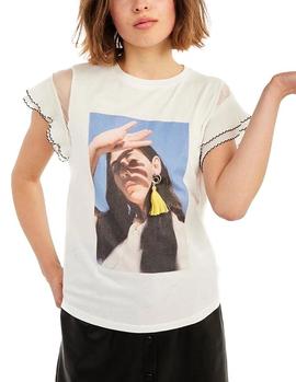 Camiseta Naf Naf Pompón crudo mujer